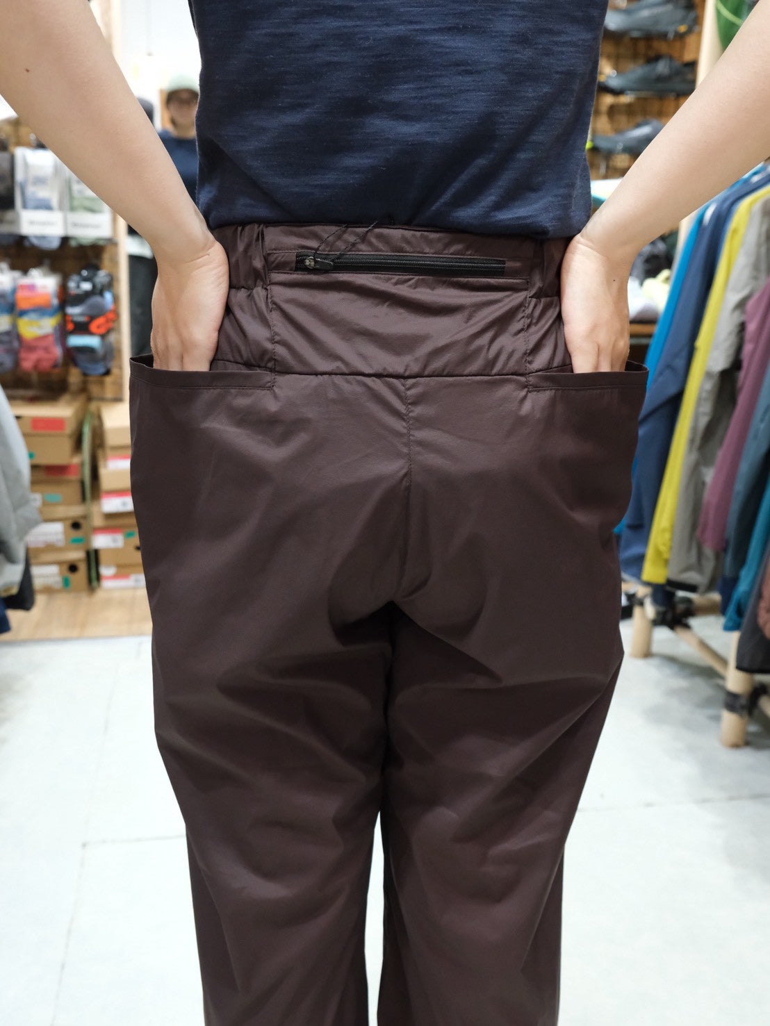 UL EASY PANTS（1年中使える軽量パンツ/1枚でも重ね着でも◎）【RYOGEN】