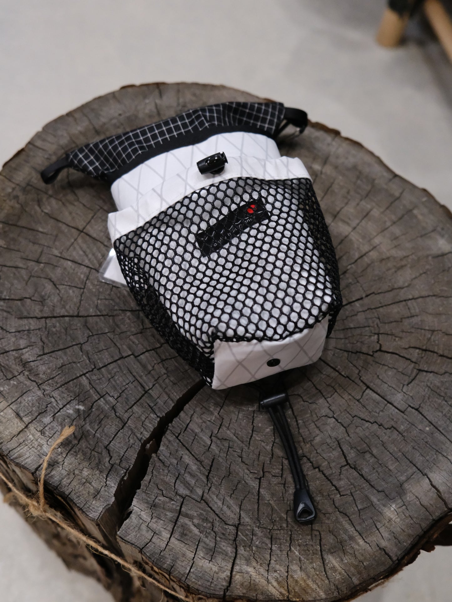 Bottle holder LT（ジッパー付きマルチホルダー）【aruku trail runner】