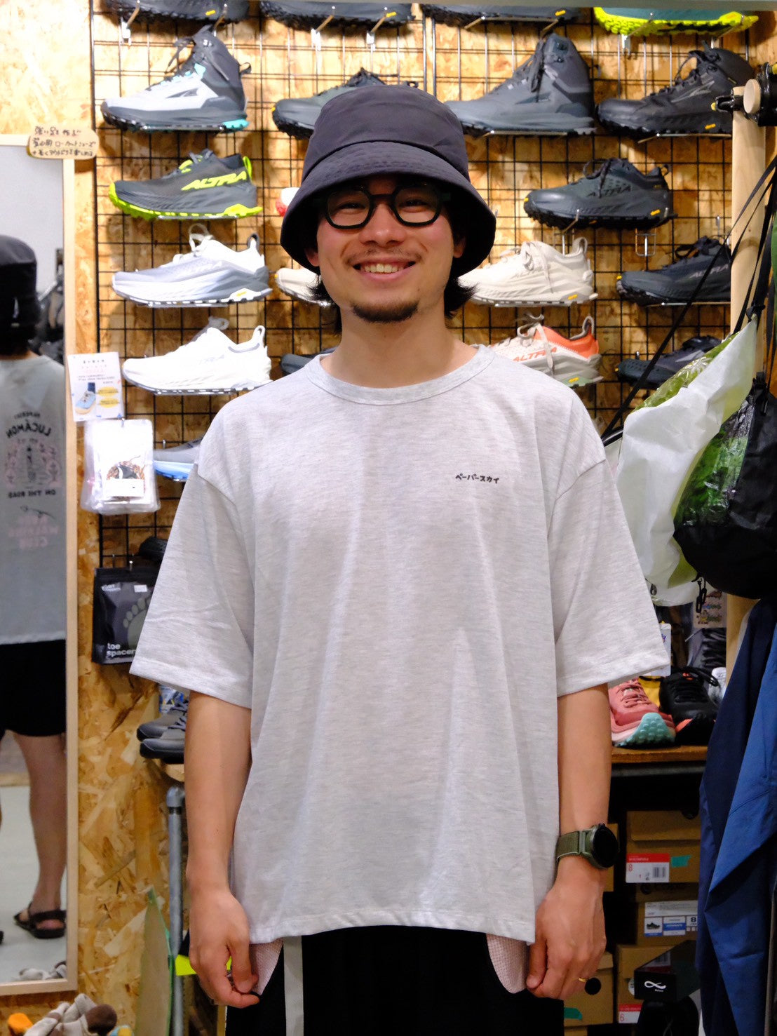 LUCAMON ON THE ROAD T-SHIRT（ワイドシルエット/二の腕が隠れる袖丈/吸水速乾）【PAPERSKY】