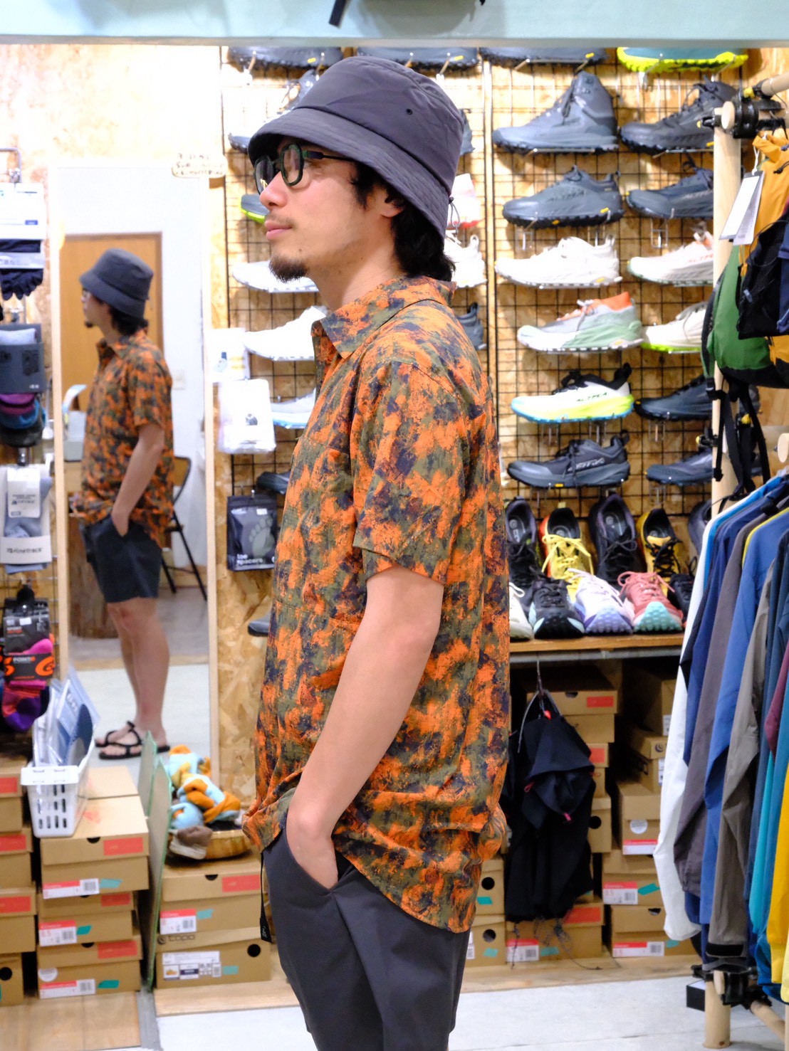 TRIPLE CROWN ZIP DOWN SHORT SLEEVE（速乾・肌触り◎／半袖ハーフジップ）【JOLLY GEAR】