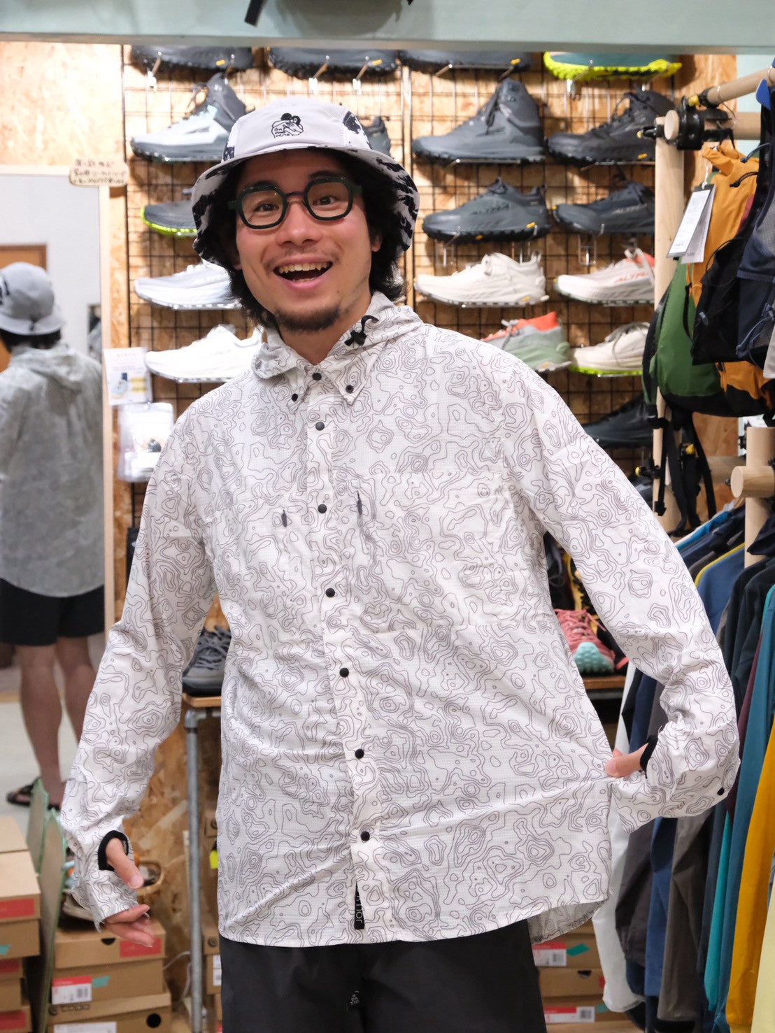 JOLLY GEAR – SANKAKU STAND