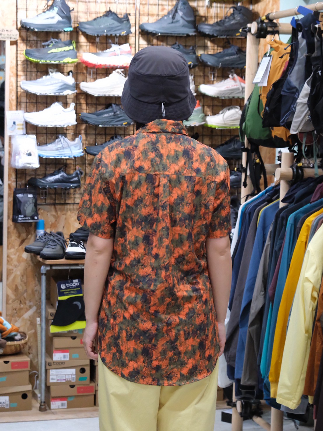 TRIPLE CROWN ZIP DOWN SHORT SLEEVE（速乾・肌触り◎／半袖ハーフ