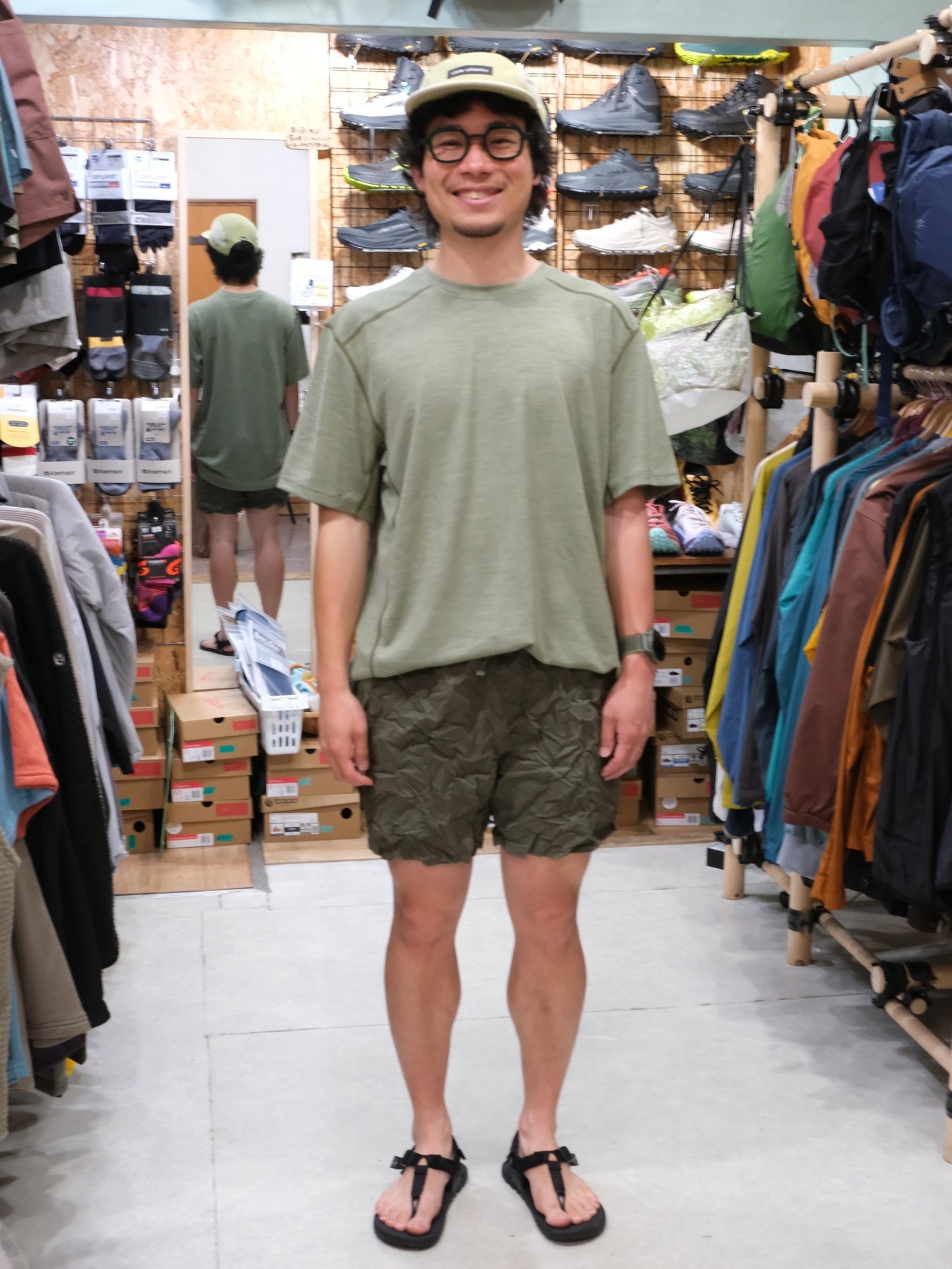 CATCH WAHER MIDDLE SHORTS 825-1-207【しわ加工のCOOL DOT'S短パン】【ranor】