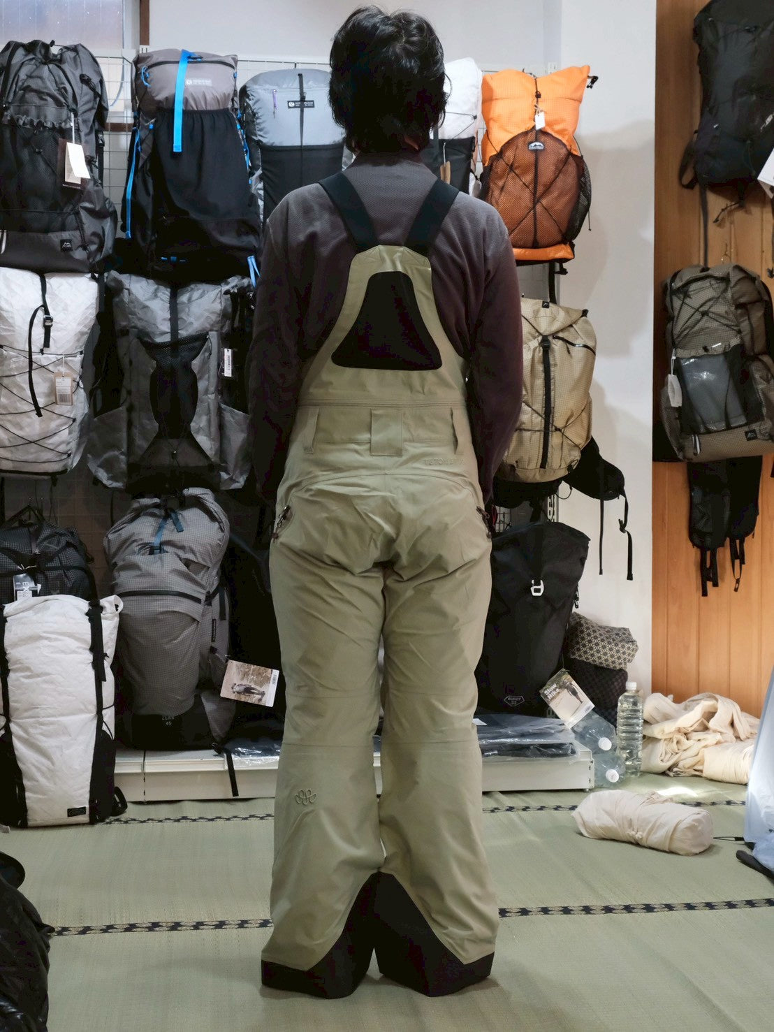 TB Pant W's（ハードシェルパンツ/取り外し可能なビブタイプ）【Teton Bros.】