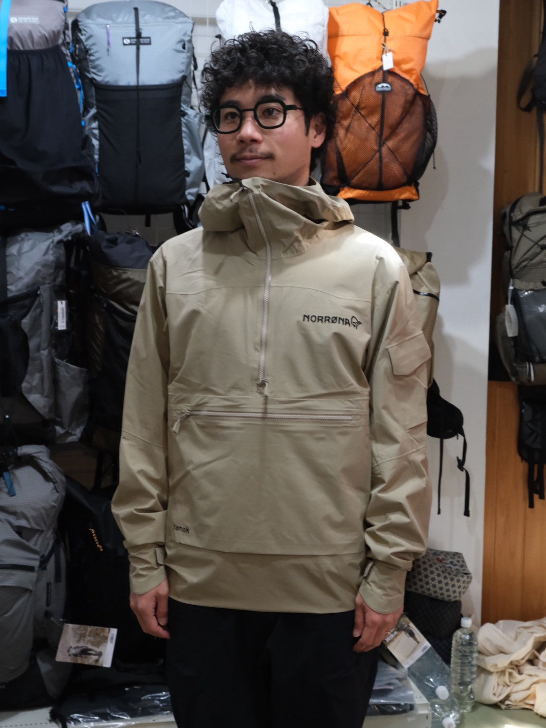 tamok dri1 Anorak MENS（軽量コンパクトなハードシェル）【NORRONA】