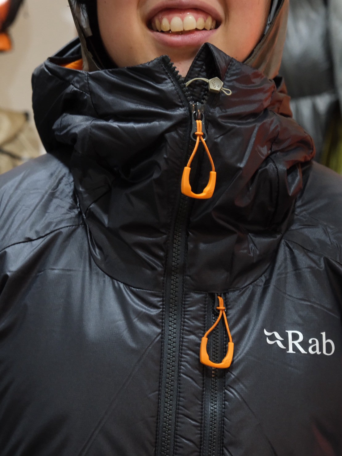 Generator Alpine Jacket（最もあたたかいインシュレーション）【Rab】