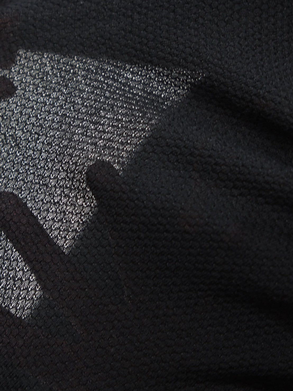 MOB Wool Hoody（厳冬期の汗冷えを防ぐウール混のベースレイヤー）【Teton Bros.】