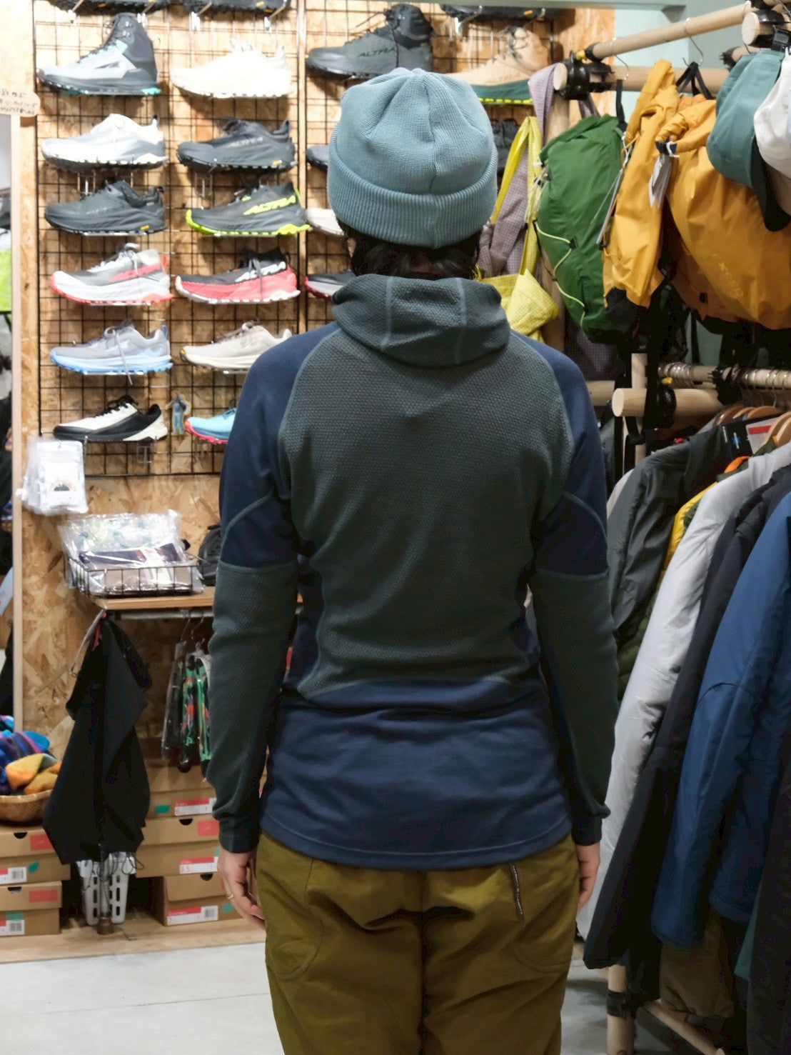 MOB Hybrid Hoody Mens（この1枚でドライレイヤーとベースレイヤーを