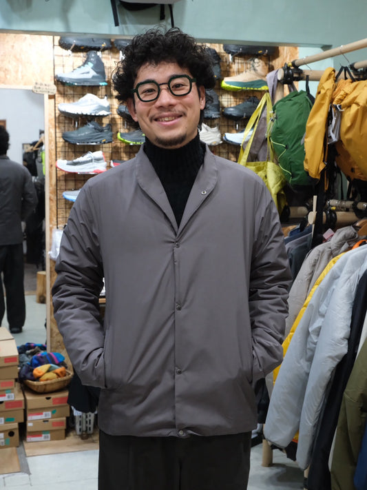 Ms Enfold Jacket（軽量・化繊綿のジャケット）【HOUDINI】