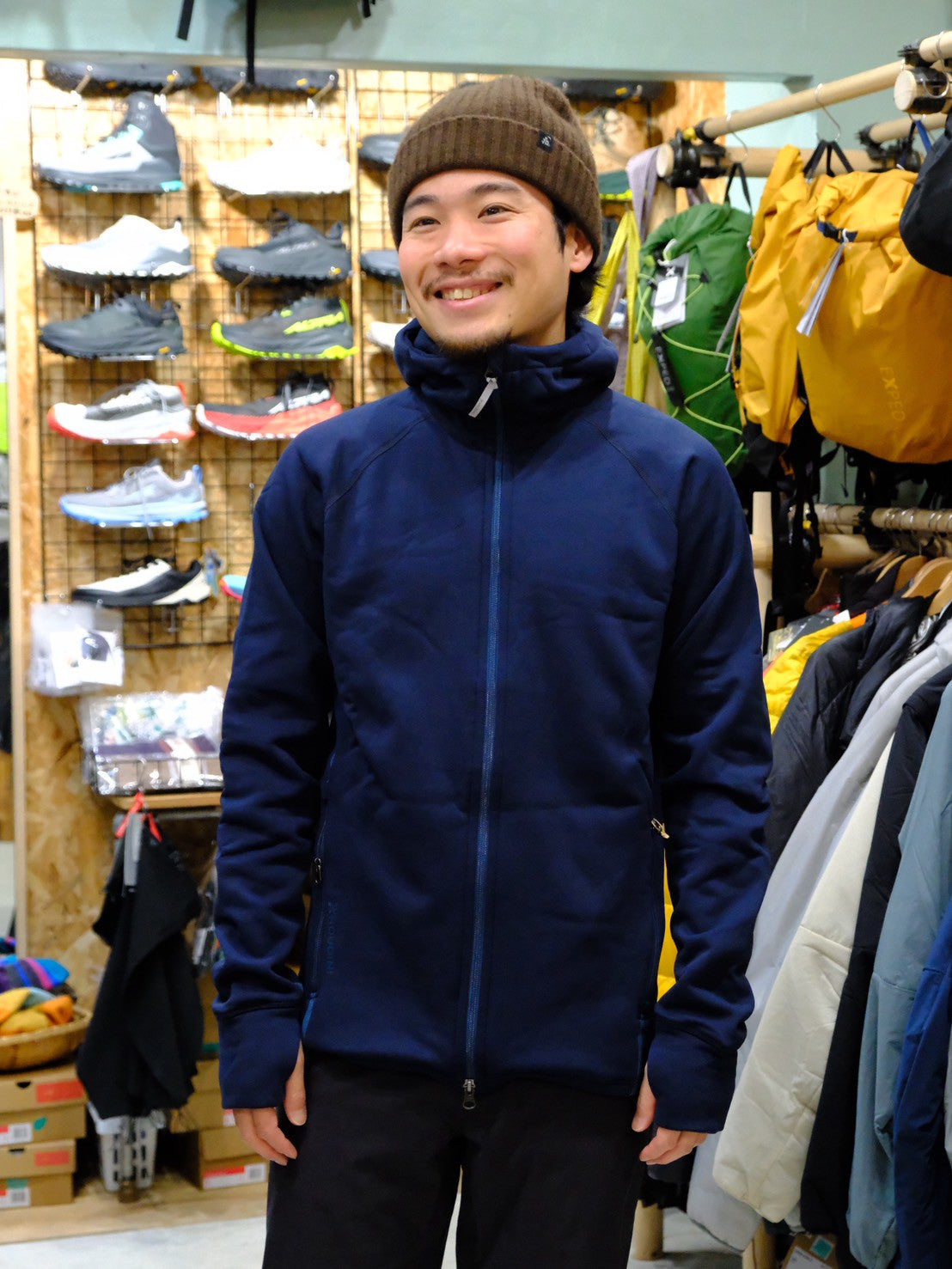 Ms Power Houdi （着心地フワトロな厚手、厚手の温かいフリース）【HOUDINI】