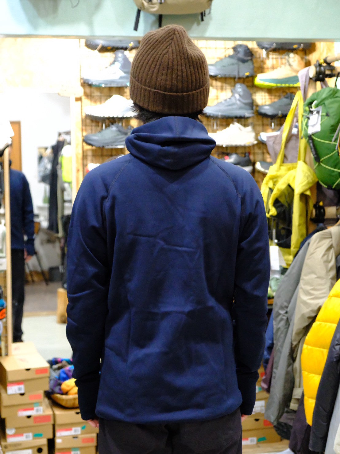 Ms Power Houdi （着心地フワトロな厚手、厚手の温かいフリース）【HOUDINI】