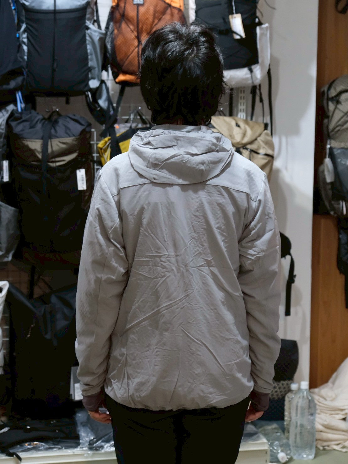 Slick Hoody 2025（Genderless/ オクタの防風シェル/前開きタイプ）【Teton Bros.】