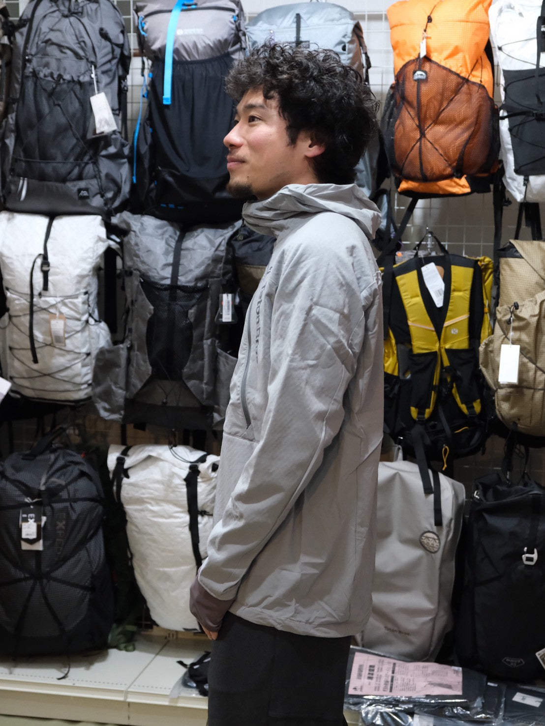 Run with OCTA 2025（オクタ/防風シェル）【Teton Bros.】 – SANKAKU STAND