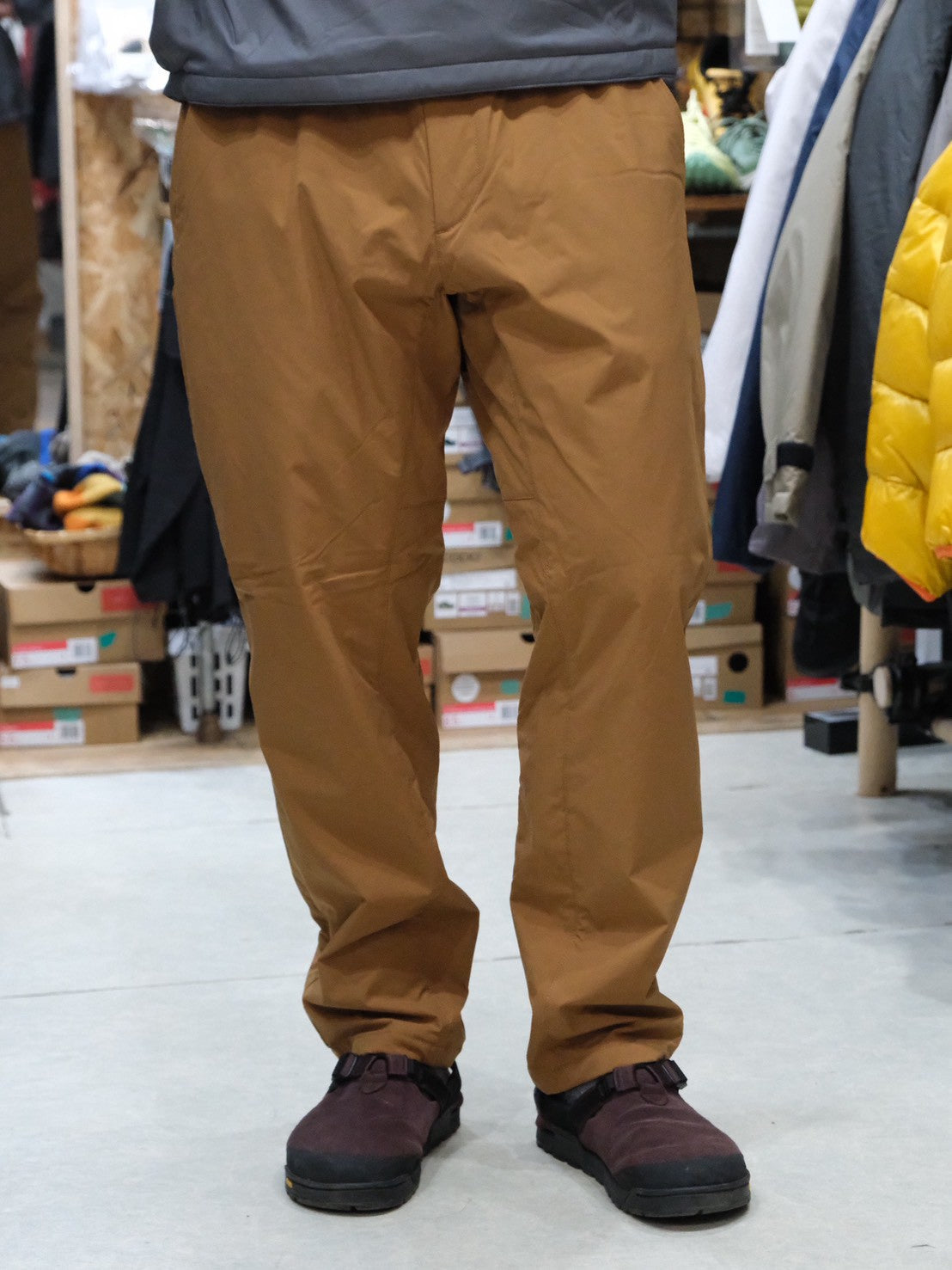 HIKE & BIKE JOGGER PANTS（裏地オクタの軽量あったかパンツ）【PAPERSKY】