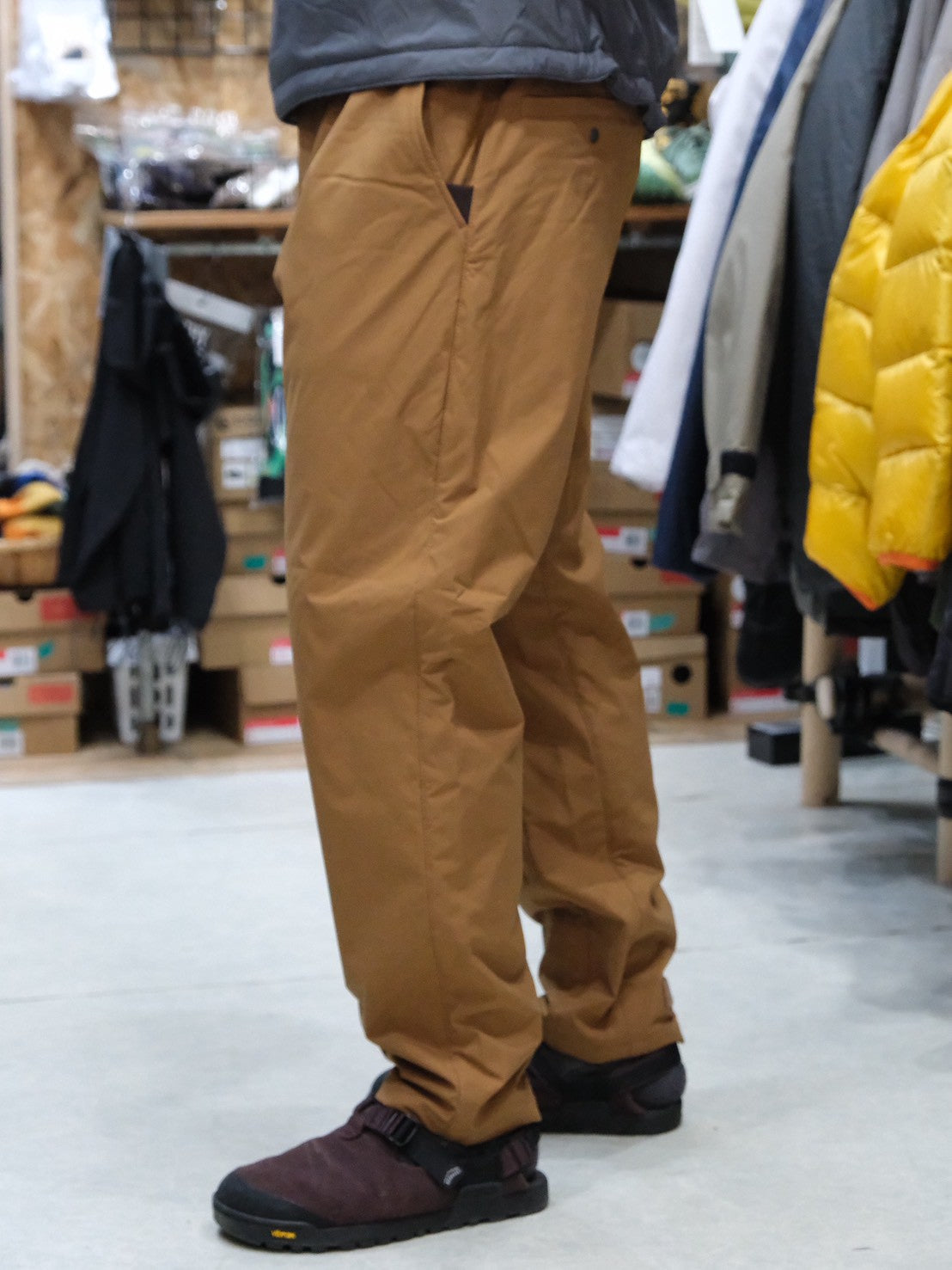 HIKE & BIKE JOGGER PANTS（裏地オクタの軽量あったかパンツ）【PAPERSKY】