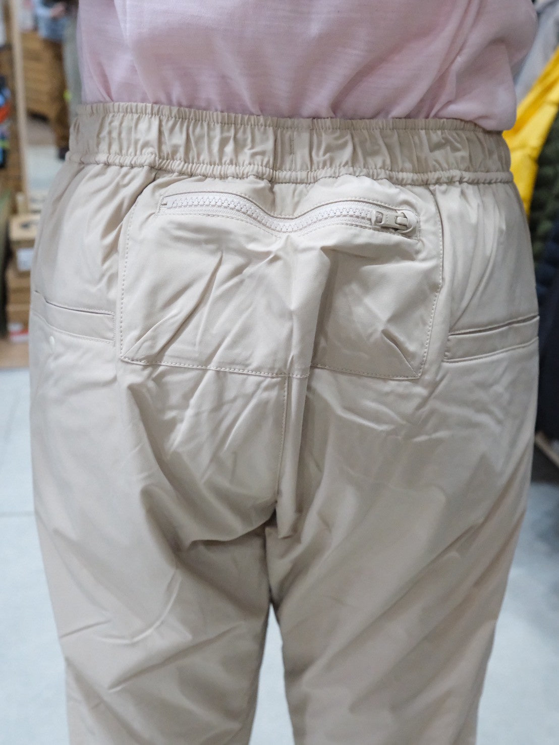 HIKE & BIKE JOGGER PANTS（裏地オクタの軽量あったかパンツ