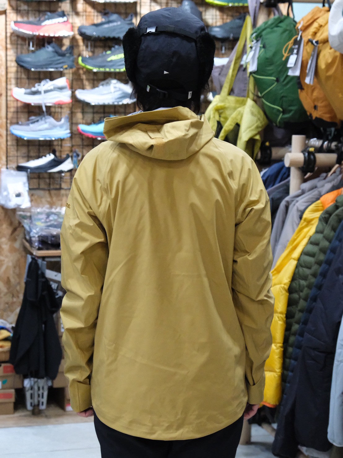 WS Lady Bug Jacket ハードシェル（通気性/軽量/ストレッチ）【Teton