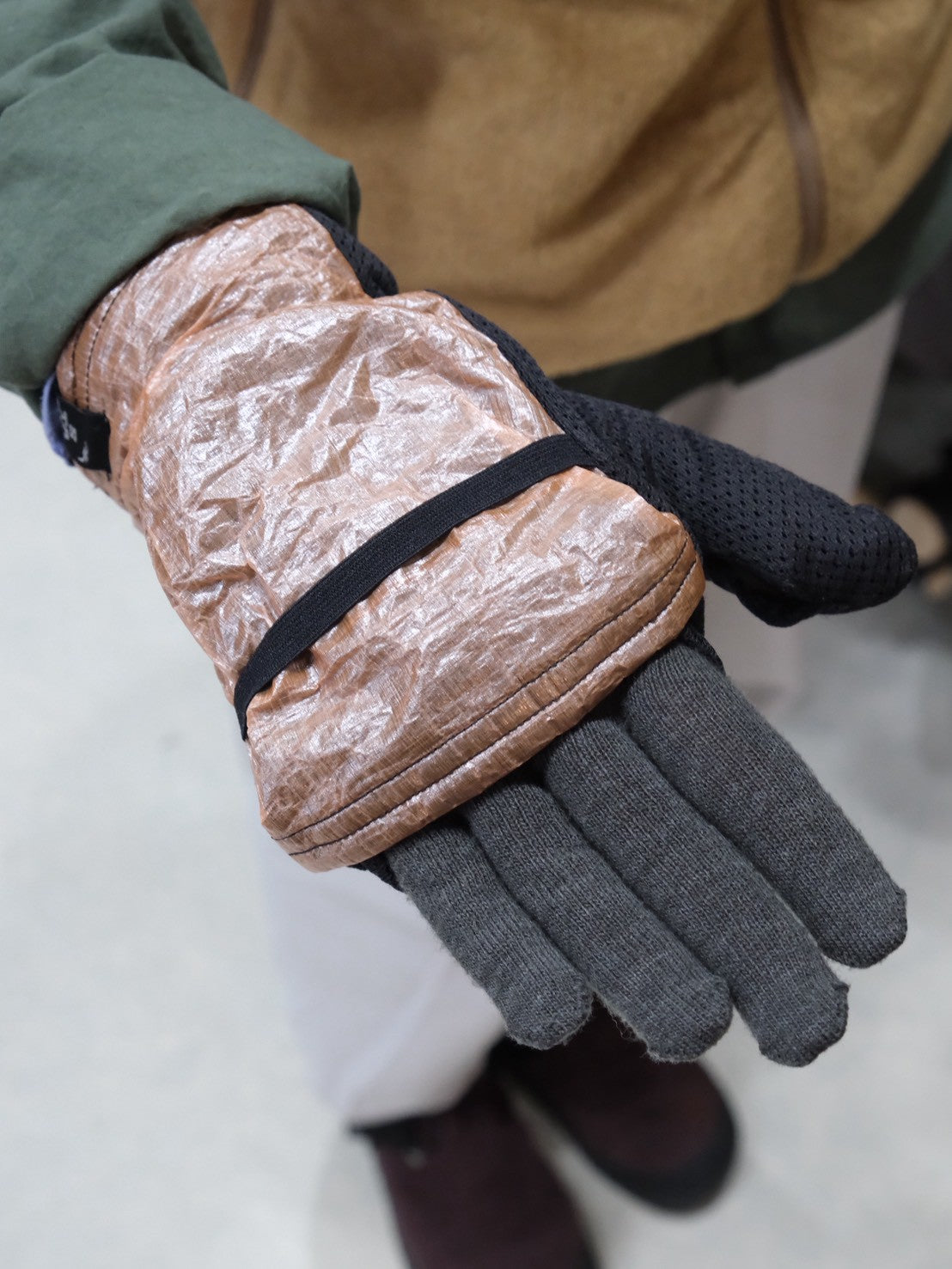 ADRIFT DYNEEMA MITTEN（オクタとDCF使用／軽量）【STATIC】