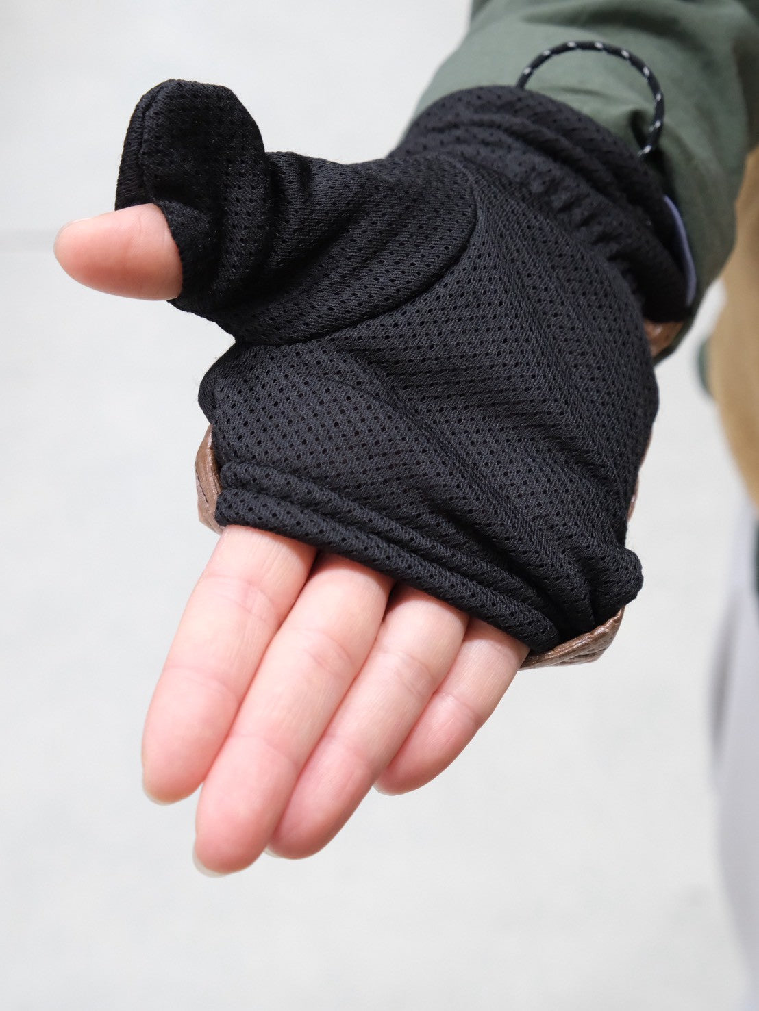 ADRIFT DYNEEMA MITTEN（オクタとDCF使用／軽量）【STATIC】 – SANKAKU
