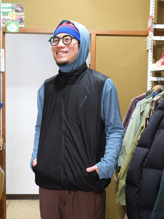 LIT PUFF VEST（軽量／化繊中綿ベスト）【RYOGEN】