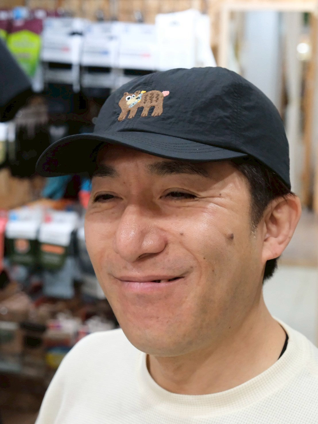 KUMA Cap h261-279（クマの刺繍が可愛いキャップ）【halo commodity