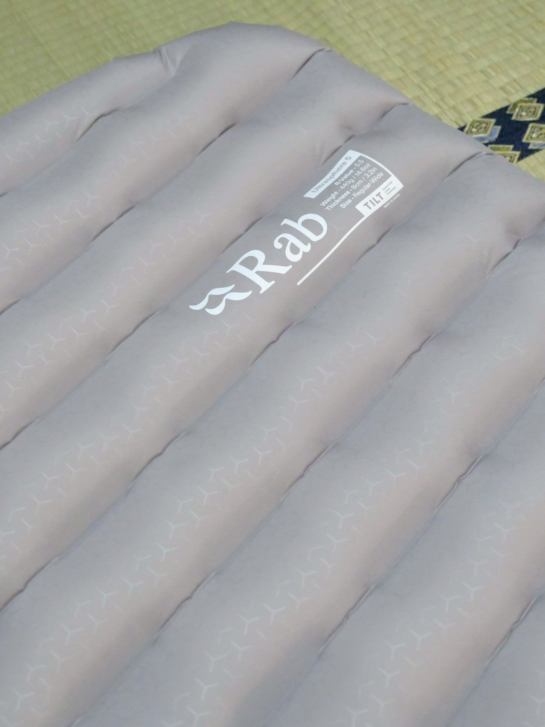 Ultrasphere 5（R値5.5のオールシーズンエアマット）【Rab】