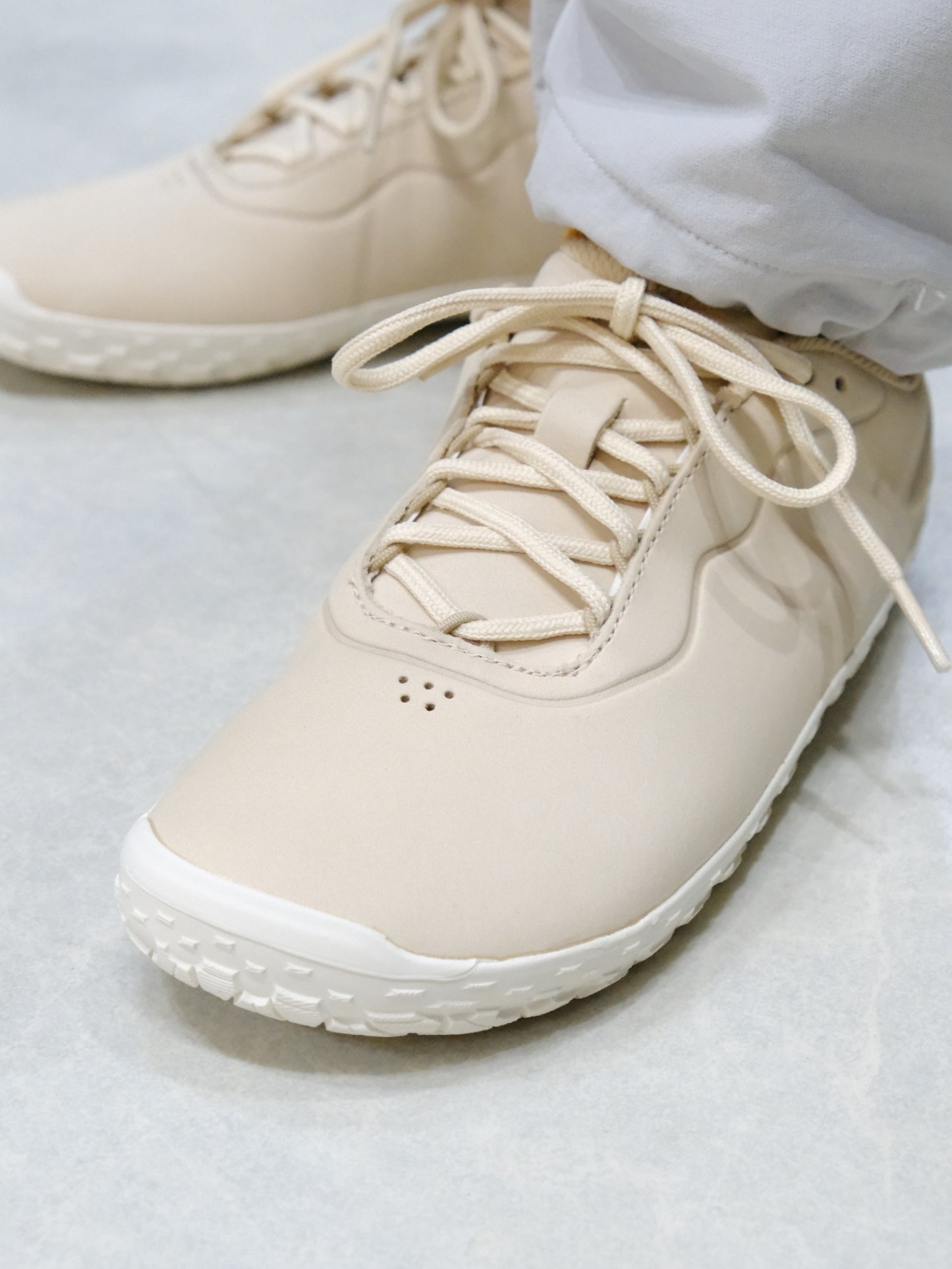 VAPOR GLOVE 7 LEATHER Women's（ベアフットシューズ / ソール6mm厚）【MERRELL】