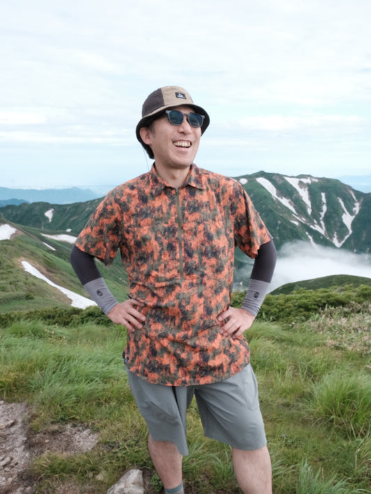 TRIPLE CROWN ZIP DOWN SHORT SLEEVE（速乾・肌触り◎／半袖ハーフジップ）【JOLLY GEAR】