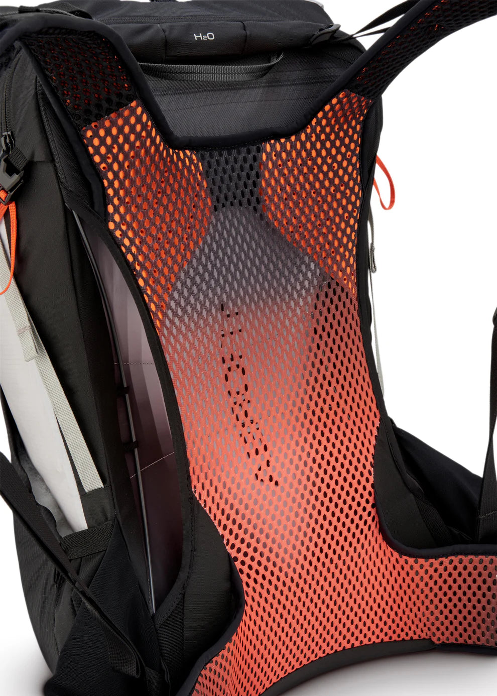 Syclon XP 40（背中が蒸れにくいバックシステム/フレーム入り/ 完全防水/40L）【Rab】