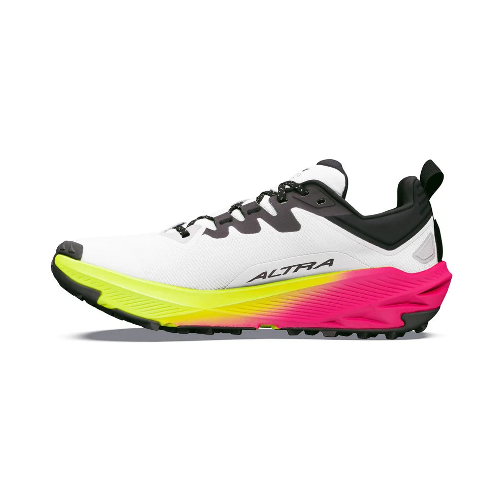 EXPERIENCE WILD 3+ W's（グリップ力が高い/足幅細めの方にも合いやすい）【ALTRA】