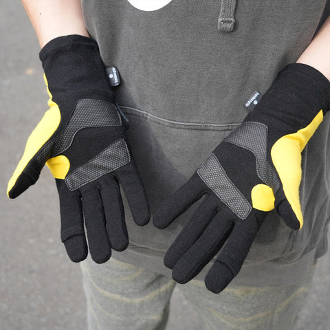 beyond exclusive（MARQUEZ SHOPとのコラボレーショングローブ）【handson grip】