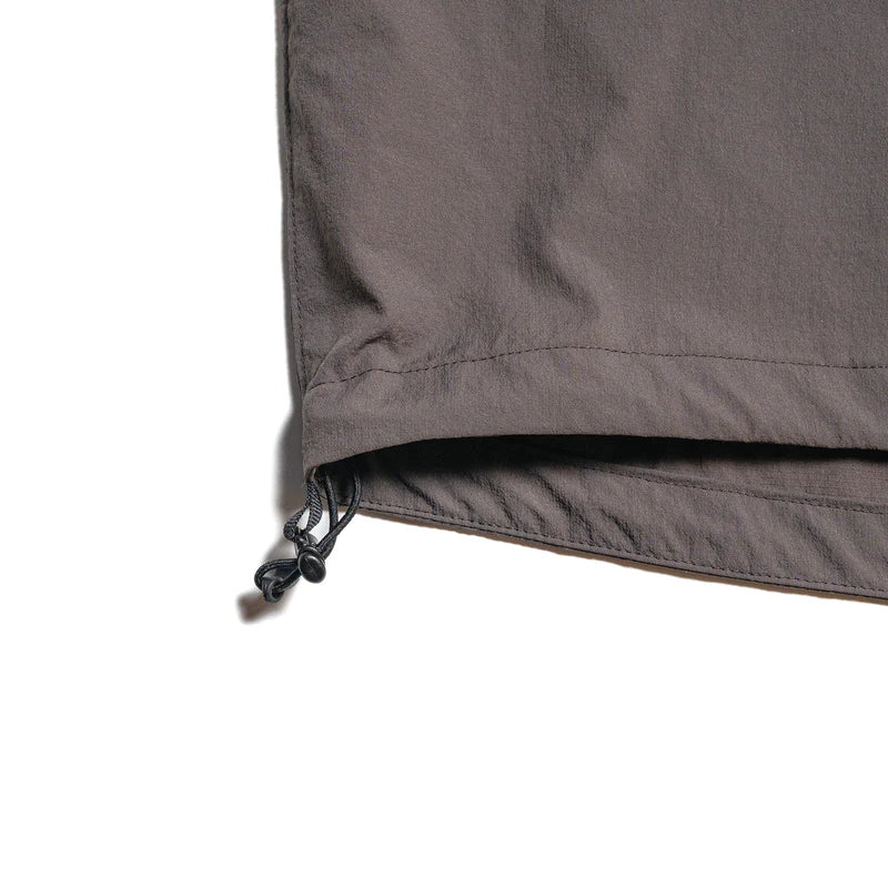 APOSTLE LT HOODY（ゆったりシルエットのウインドシェル）【STATIC】