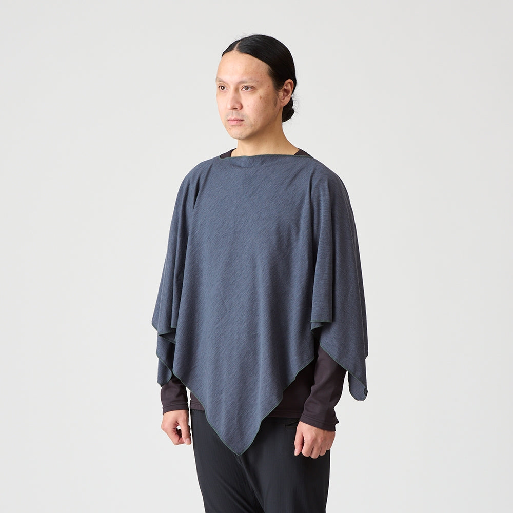 ズキン・デ・ポンチョ（頭巾・ポンチョ・速乾メリノ毛布）【AXESQUIN 凌】