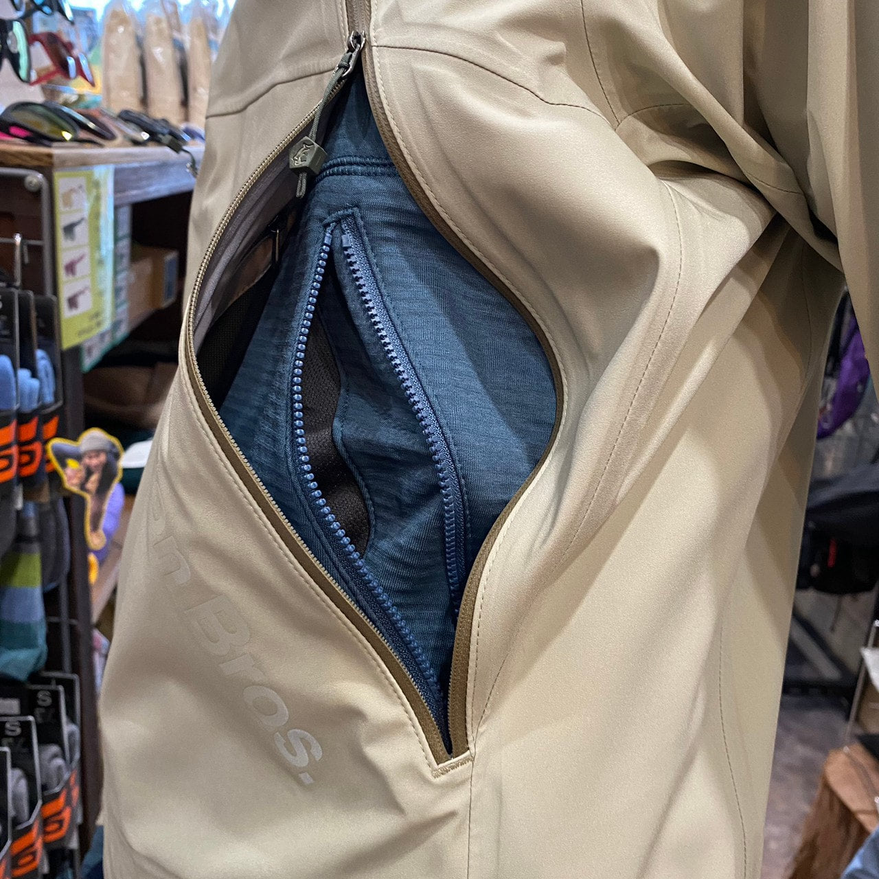 Graphene Crew Mens（薄くてあたたかいフリース/クルーネック