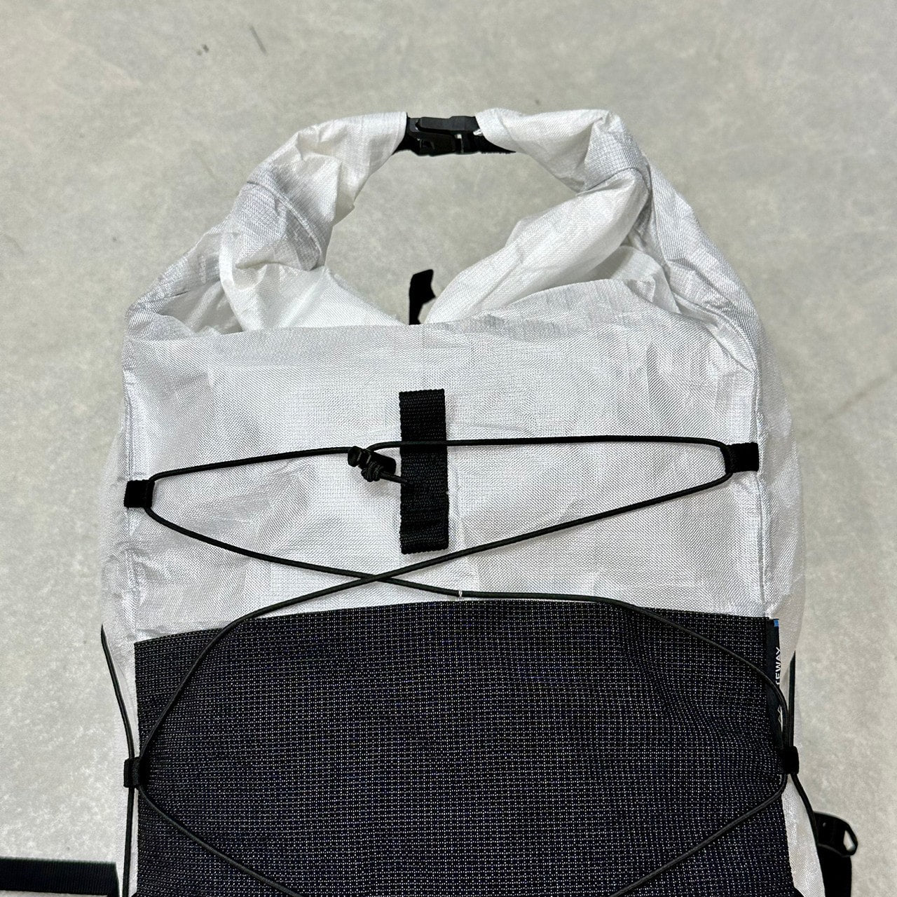 GRAMLESS PACK ULTRA 35L（超軽量340g/耐荷重12kg/日帰り～テント泊・雪山でもOK））【LITEWAY】