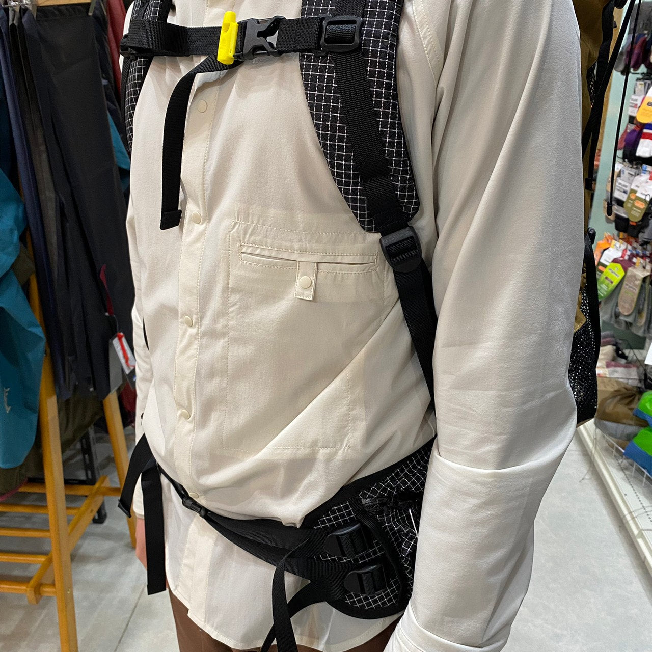 ソフトシェルのショートカラーシャツ(”極”薄手/ストレッチ ソフトシェルのショートカラーシャツ(”極”薄手/ストレッチ